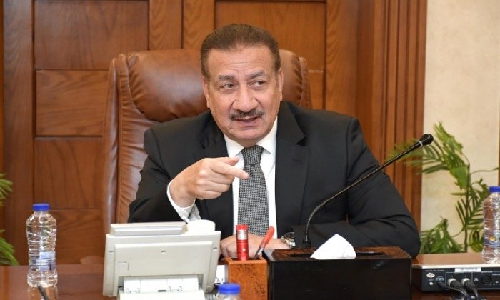إغلاق مطعم أسماك شهير ومحل حلواني ببورسعيد لمخالفات تهدد سلامة الغذاء