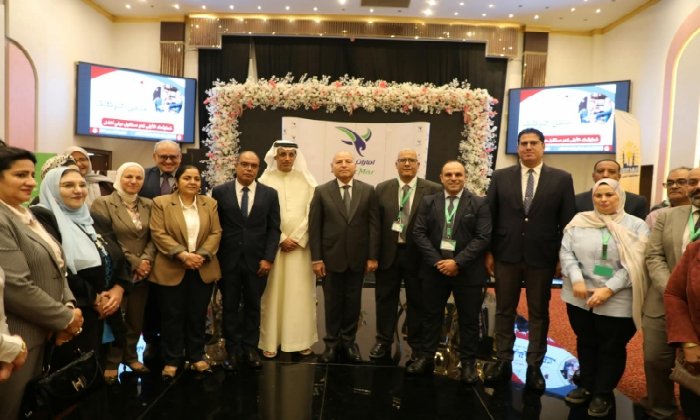 محافظ القاهرة يشهد ملتقى توظيف لتوفير 400 فرصة عمل للشباب