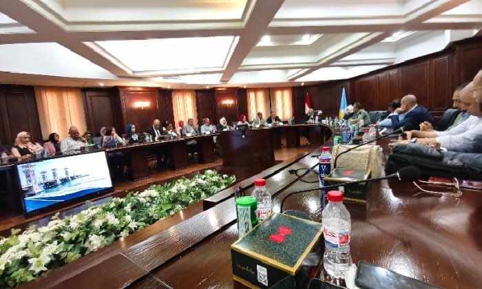 تقسيم المحافظة لـ 3 قطاعات.. محافظ الإسكندرية يكشف خطة جديدة لمنظومة النظافة