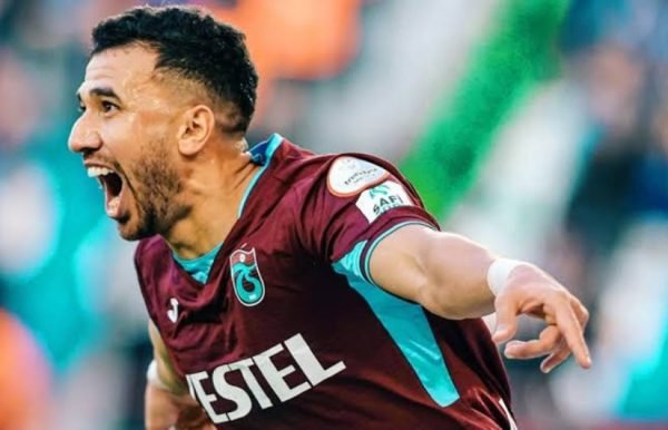 تريزيجيه يوجه رسالة لجماهير الرياض بعد إتمام انتقاله