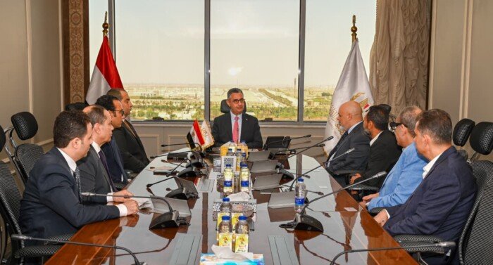 التموين وشعبة الذهب يبحثان إحكام الرقابة على تداول المشغولات الذهبية