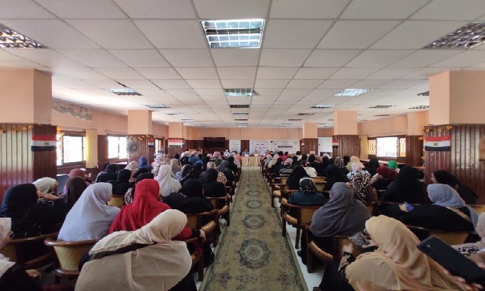 «الوعي سلاحنا لمواجهة الشائعات».. ندوة توعوية بمجمع إعلام الإسكندرية