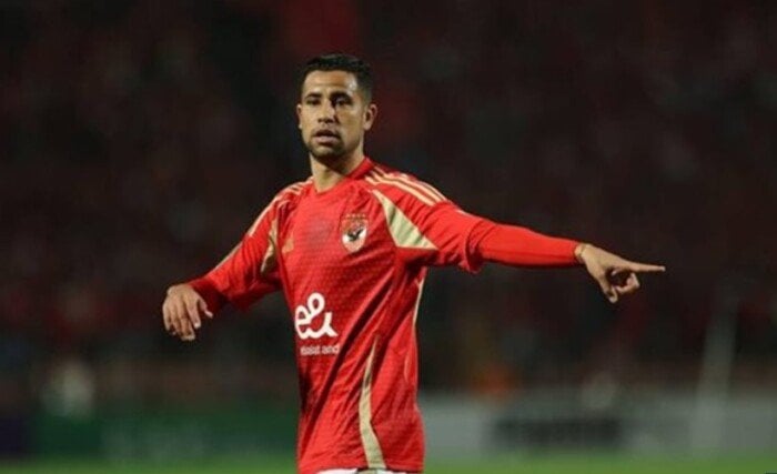 رضا سليم ينتظم في تدريبات الأهلي عقب العودة من إسبانيا