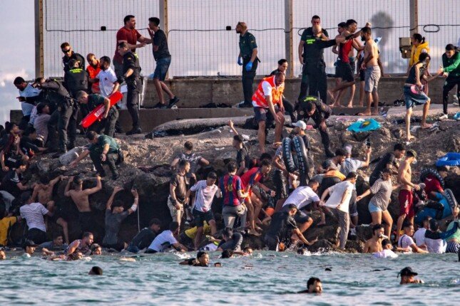 أزمة طالبي اللجوء في سبتة بإسبانيا تتفاقم.. ارتفاع عدد القتلى إلى 67 شخصًا