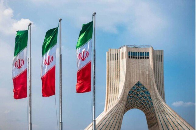 إيران: عودة الملاحة الطبيعية في مضيق هرمز تتطلب إنهاء التهديدات الأمريكية
