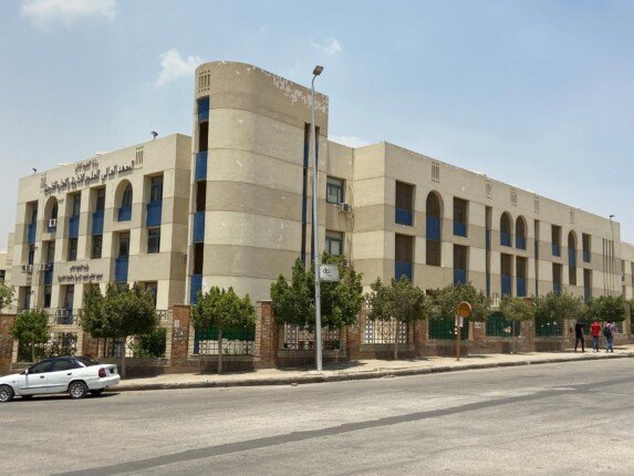 تنسيق الجامعات 2026.. قائمة المعاهد المتاحة لطلاب الثانوية العامة