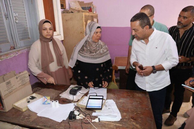 محافظ المنوفية يتفقد الجمعية الزراعية بطوخ طنبشا ويأمر بزيادة حصة أسمدة إضافية اليوم استجابة للأهالي
