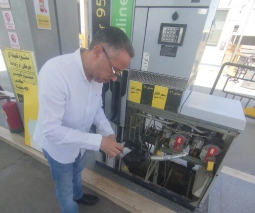 «تموين بني سويف» يضبط 81 ألف لتر بنزين 92 غير مطابق للمواصفات بعد شكاوى من أعطال السيارات