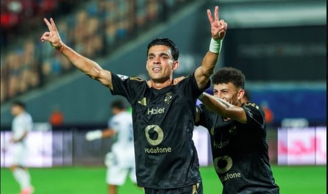 أشرف بن شرقي: الفوز على زد الأهم.. وطموحات الأهلي كبيرة هذا الموسم