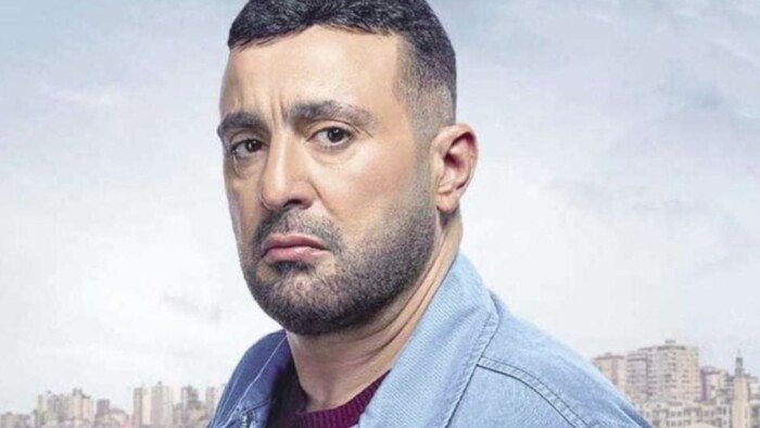 أحمد السقا يثير الجدل بتصريحاته عن الـ10 ملايين جنيه: «مش هيكفوا»