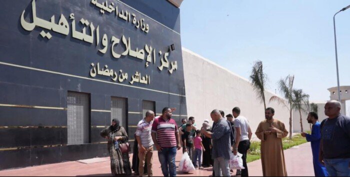 «القومي لحقوق الإنسان» يتفقد مركز الإصلاح والتأهيل بالعاشر من رمضان