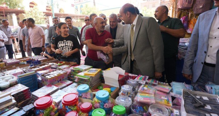 محافظ أسيوط يفتتح معرض «أهلا مدارس» لتوفير المستلزمات المدرسية والسلع الغذائية بأسعار مخفضة