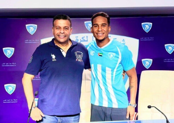 رسميًا.. حتا الإماراتي يعلن التعاقد مع سيف الدين الجزيري بعد رحيله عن الزمالك