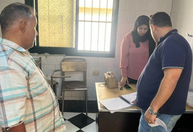 «صحة بني سويف» تحيل المتغيبين للتحقيق بعد رصد مخالفات بوحدة أبو سليم الصحية