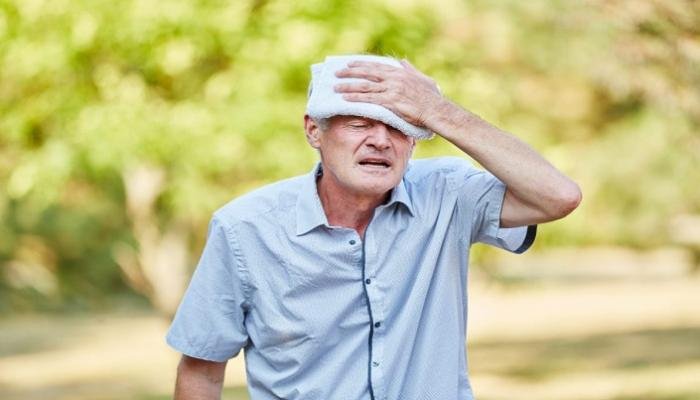 ارتفاع شديد في درجات الحرارة.. نصائح مهمة لحماية كبار السن والأطفال