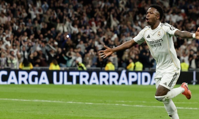 ريال مدريد يجدد عقد فينيسيوس حتى 2032