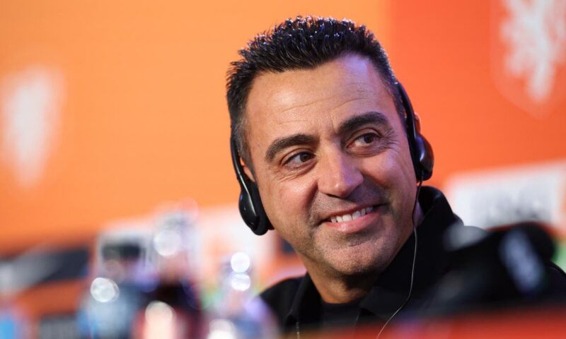 الاتحاد الهولندي يقلل من تشافي.. والمدرب يرد: لا يهمني لو كنت الخيار العاشر