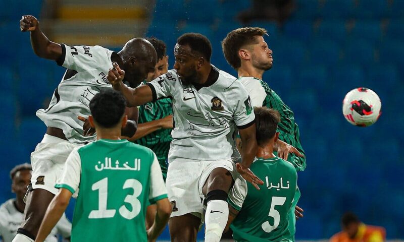 الاتحاد يعبر النجمة بسهولة ويتقدم في كأس الملك