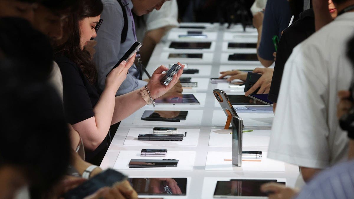 بداية من الغد.. “سامسونغ” توقف ميزة مهمة في بعض هواتف Galaxy