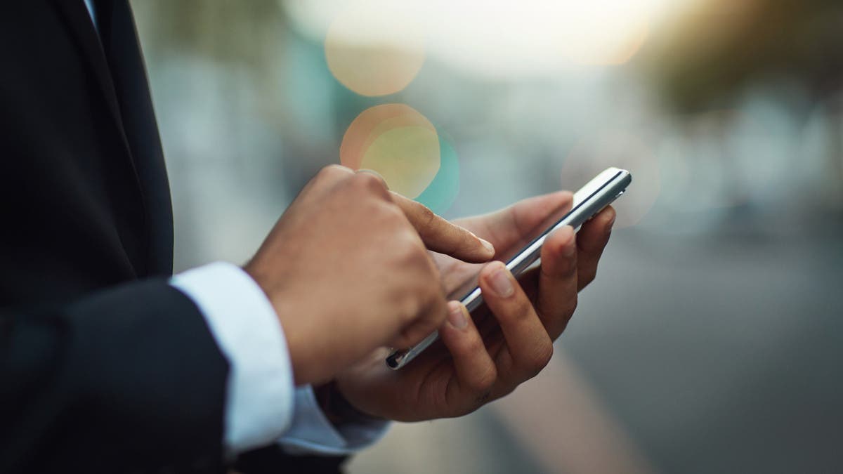 بعد أزمة “انفلات الخطوط”.. مصر تحيل شركات المحمول للنيابة