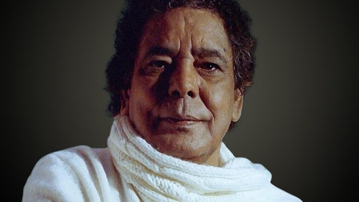 محمد منير يعود من ألمانيا.. ويجهز مفاجأة لجمهوره