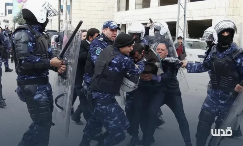 خاص| وتيرة الاعتقال السياسي ترتفع في الضفة.. لماذا غاب دور المؤسسات واللجان الحقوقية؟