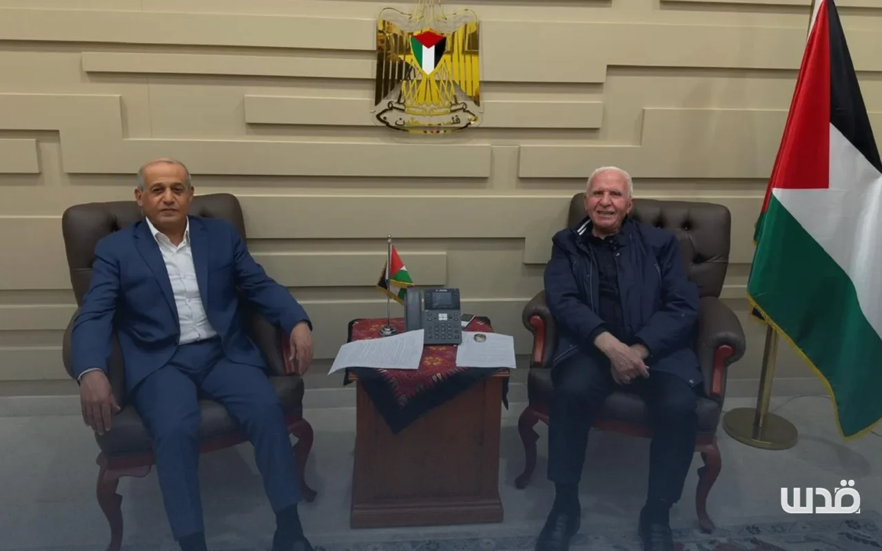 ماذا يحمل وفد فتح في لقائه مع الجبهة الشعبية بالقاهرة؟ مصادر تكشف لـ “قدس” التفاصيل