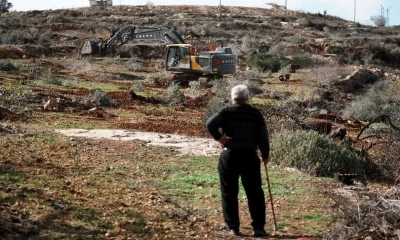 سموتريتش يعلن تخصيص 370 دونمًا لإقامة مستوطنة جديدة جنوب بيت لحم