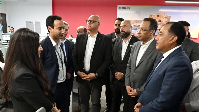 رئيس الوزراء يتفقد شركة “كونسنتركس – Concentrix ” الأمريكية بالإسكندرية