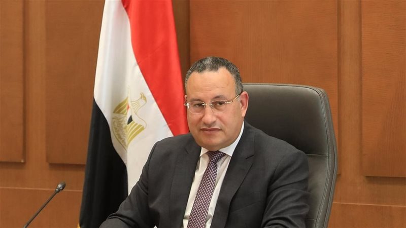 تشكيل لجنة لوضع ضوابط القبول بالجامعات الخاصة والأهلية (مستند)