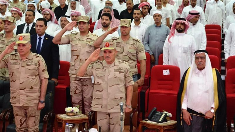 القوات المسلحة تنظم عددا من اللقاءات مع شيوخ وعواقل سيناء ومطروح (صور)