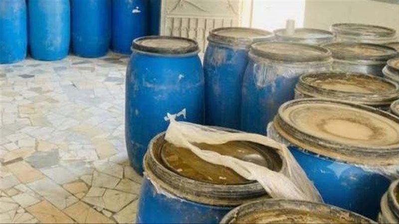 تموين الفيوم يتحفظ على 2450 كيلو صودا كاوية تستخدم في صناعة المخللات