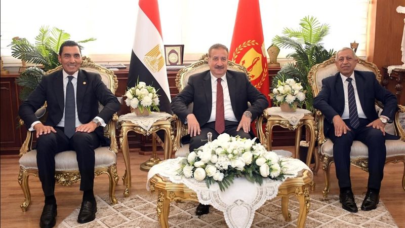 وزير الشباب والرياضة يصل بورسعيد لافتتاح أولمبياد الشركات وتفقد عدد من المنشآت