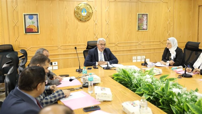 لجنة خدمة المجتمع وتنمية البيئة بجامعة الأزهر تناقش الخطة التنفيذية للعام الدراسي الجديد