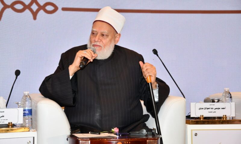 علي جمعة: العبادة التي لا تهذب السلوك ولا تنفع الخلق لم تحقق غايتها