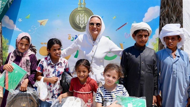 «جهاز مستقبل مصر» و«بيت الزكاة» يطلقان مبادرة «إلى المدرسة» لتوزيع مليون حقيبة مدرسية