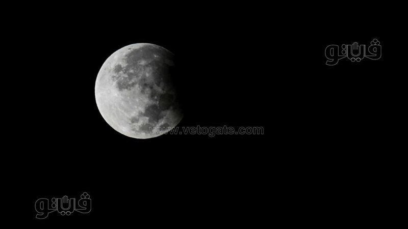 معهد البحوث الفلكية: مصر تترقب خسوفًا جزئيًّا للقمر في هذا الموعد