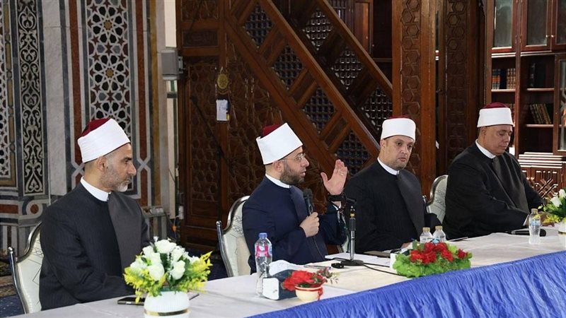 وزير الأوقاف لأئمة الجيزة: العناية بالمسجد ليست مسئولية وظيفية وإنما رسالة وأمانة وشرف