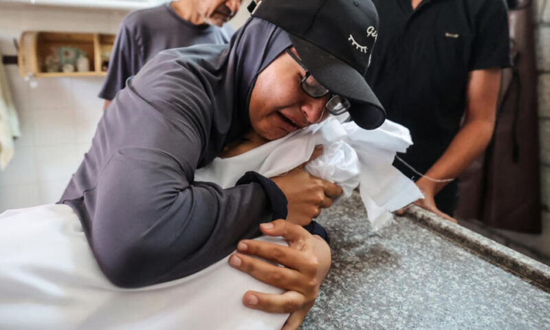 إسرائيل تعلن اعتقال عنصر بارز في حركة حماس عقب شنها هجمات دامية في غزة