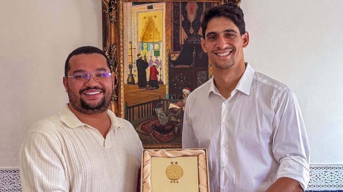 ياسين بونو يصبح أول عضو ذهبي في تاريخ الوداد