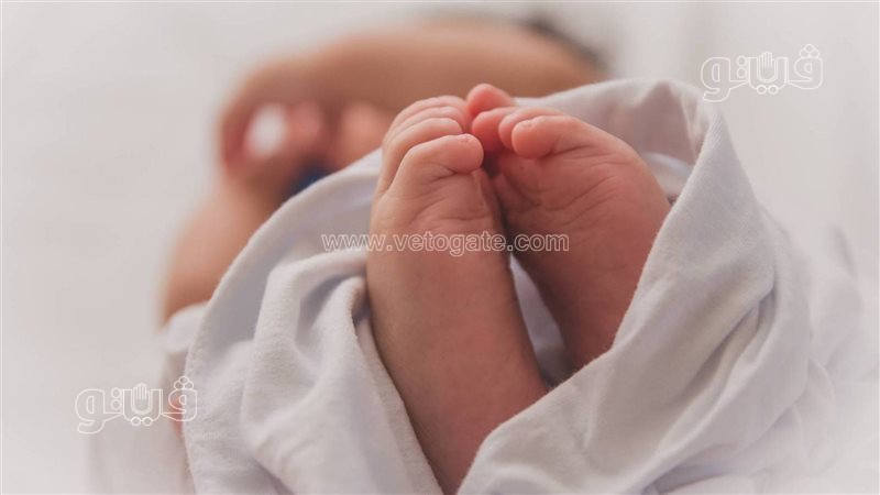 نص تقرير الطب الشرعي يحسم لغز وفاة رضيع عثر عليه داخل عقار بالمرج