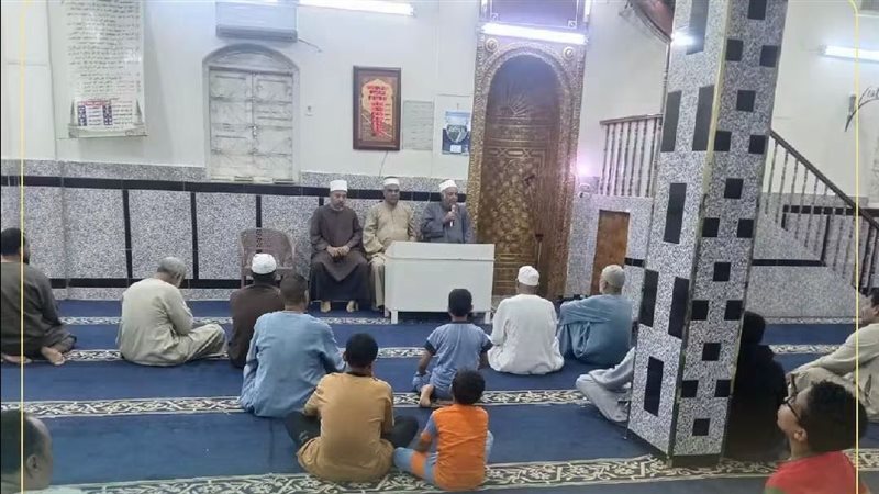 أوقاف قنا تواصل فعالياتها الدعوية بـ158 قافلة لـ”التحذير من تصوير الآخرين دون علمهم”