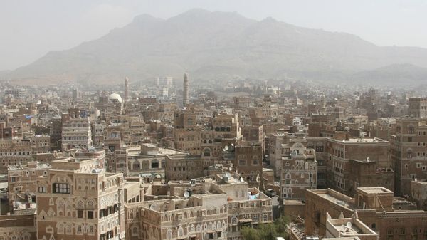 وزارة النقل في صنعاء تكشف تفاصيل حركة الملاحة في باب المندب