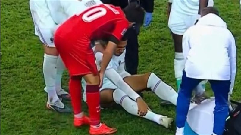 لحظة إصابة كيليان مبابي أمام تركيا بعد تسجيل هدف فرنسا (فيديو)