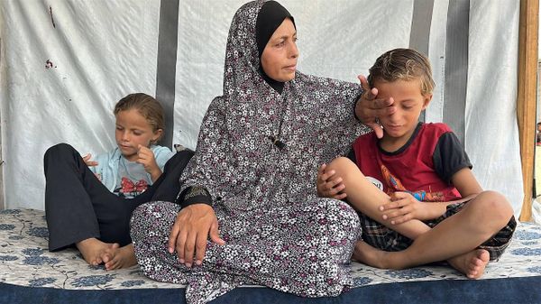 الأردن يجلي الدفعة الـ32 من أطفال غزة لتلقي العلاج