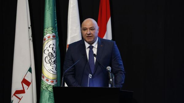 الرئيس اللبناني: قتل النساء والأطفال يقوض جهود وقف التصعيد في الجنوب