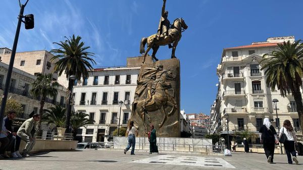 مستشار ترامب: الجزائر شريك مهم لأمريكا في تعزيز الأمن الإقليمي