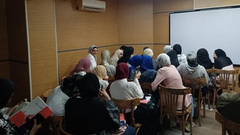 “أمهات مصر” يطالب بحلول جذرية لوقف نزيف أموال أولياء الأمور في الدروس الخصوصية