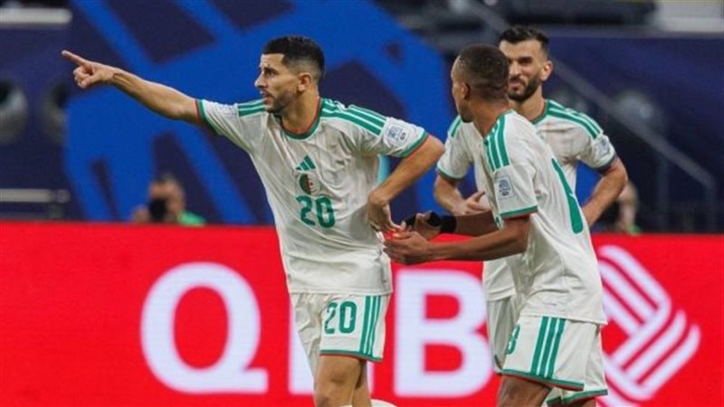 منتخب الجزائر يفوز على زامبيا 3-1 ويتصدر مجموعته في تصفيات أمم افريقيا