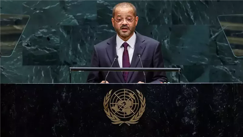 وزير خارجية عمان: التصعيد يهدد أمن المنطقة ويشل الملاحة في مضيق هرمز